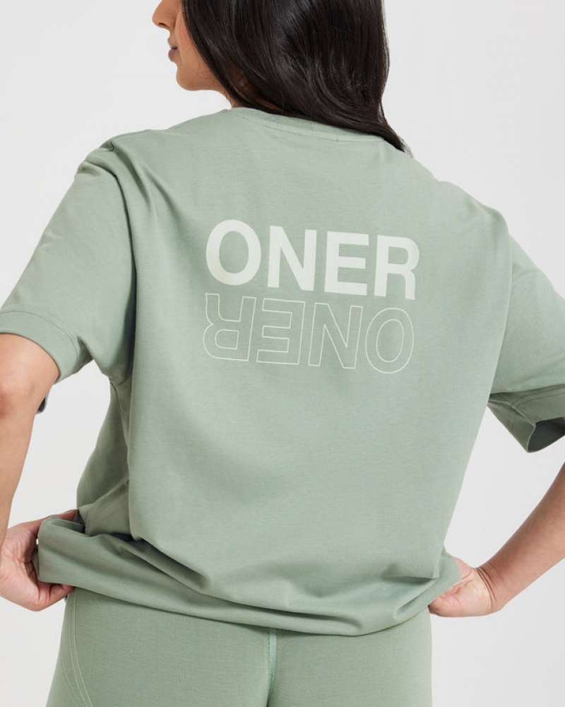 Oner Active Klassieke Mirror Grafische Oversized T-shirts Olijfgroen | SDZ-358247